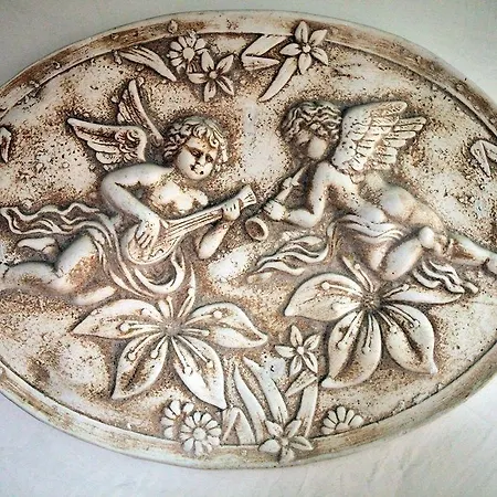 Hollywood Hotel Rome