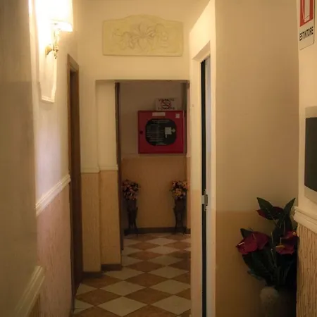 Hollywood Szálloda