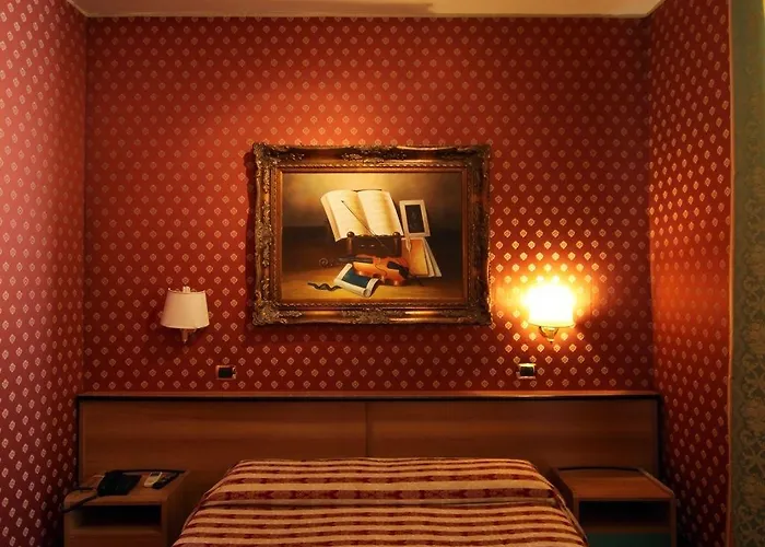 好莱坞酒店 酒店 2*