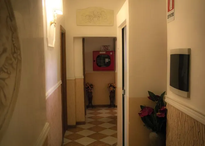 好莱坞酒店 酒店