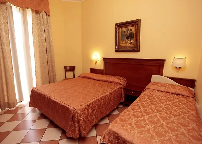 酒店 好莱坞酒店 2*