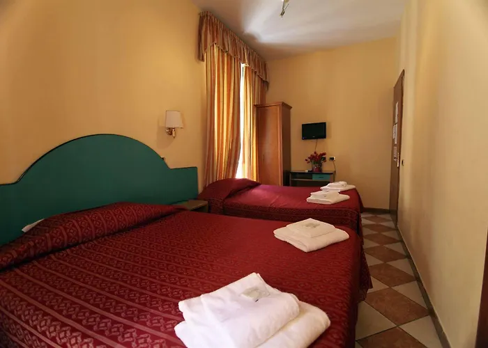 好莱坞酒店 酒店